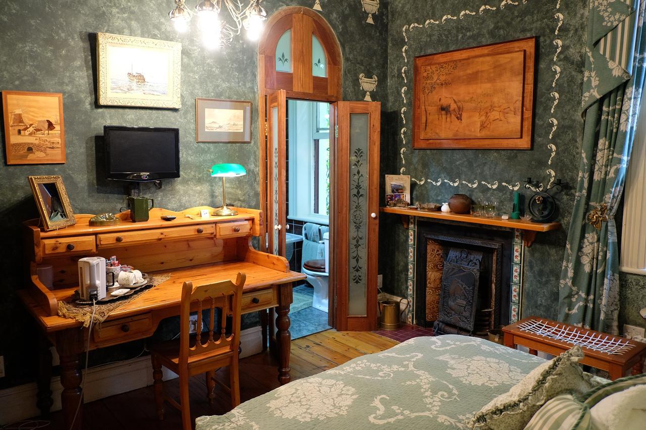 Jambo Guest House เคปทาวน์ ภายนอก รูปภาพ
