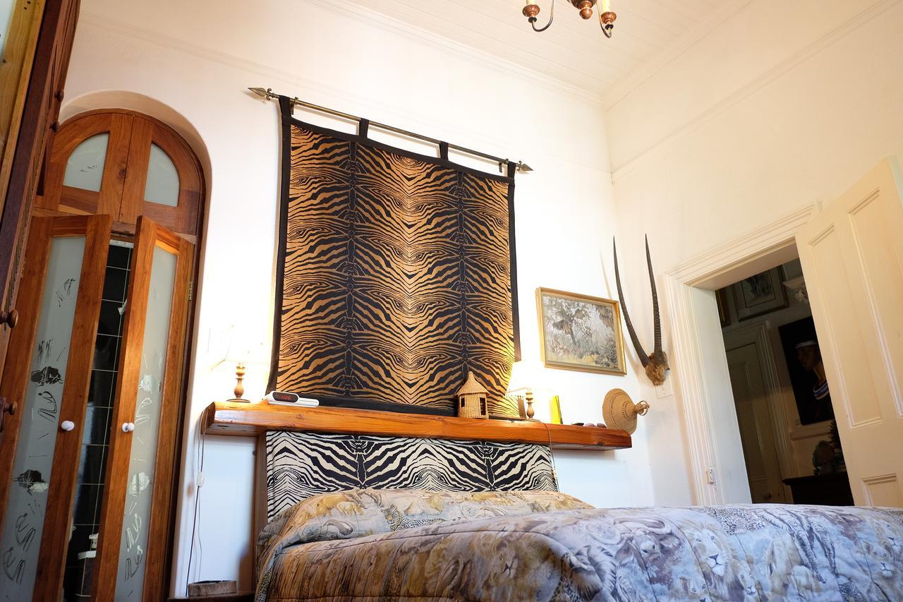 Jambo Guest House เคปทาวน์ ภายนอก รูปภาพ