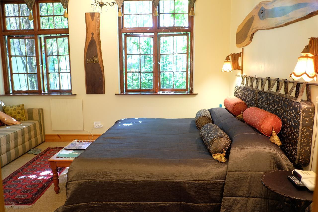 Jambo Guest House เคปทาวน์ ภายนอก รูปภาพ